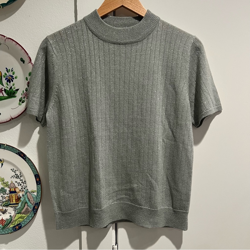 Sag Harbour Grey Silver Short Sleeve Sweater Blouse